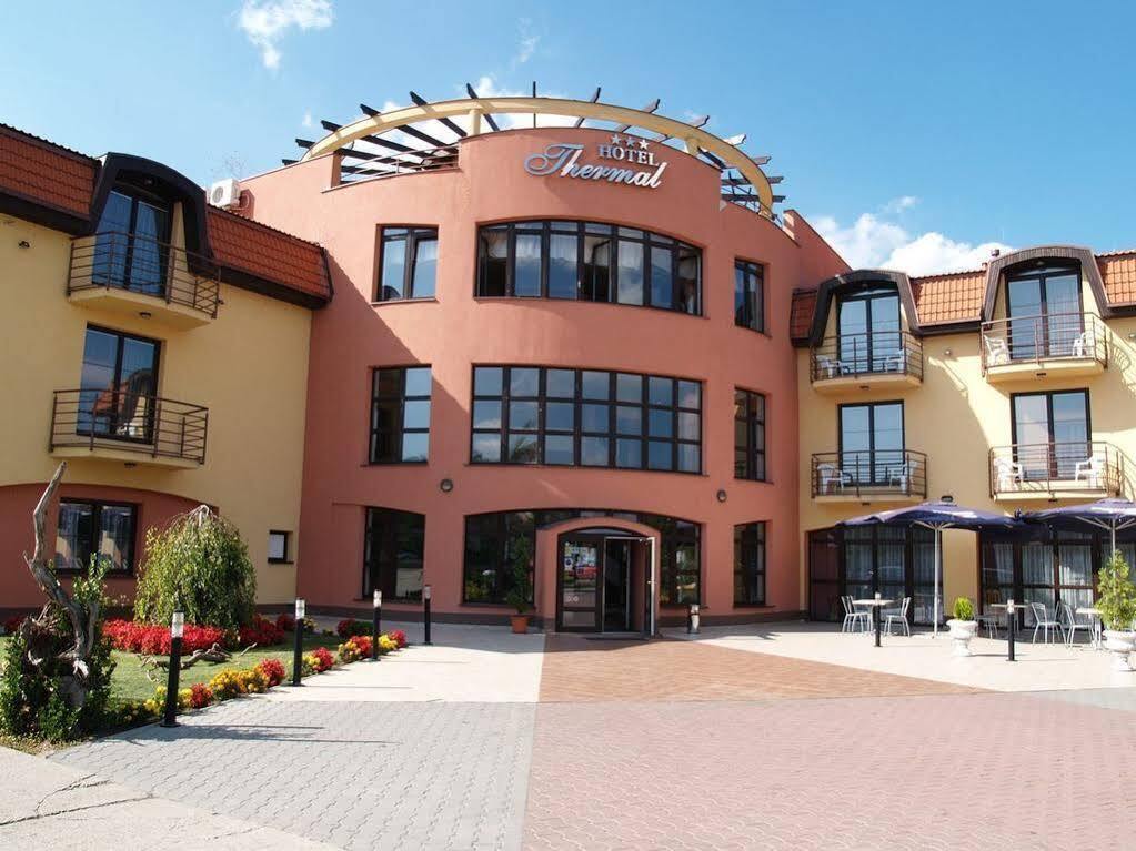 Wellness Hotel Thermal Štúrovo Esterno foto